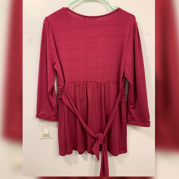 Blouse - Picture 2 of 2